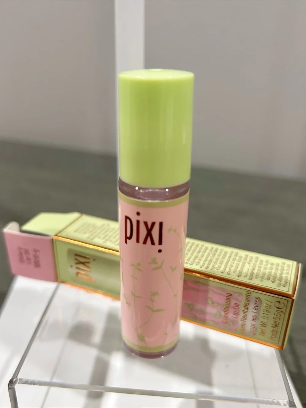 Pixi Lip Oil Balm in Mint-y